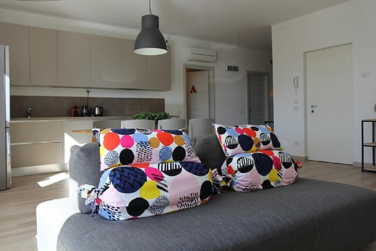 ורונה Adige Rooms Porta Vittoria מראה חיצוני תמונה