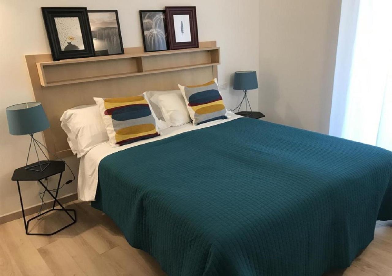 ורונה Adige Rooms Porta Vittoria מראה חיצוני תמונה