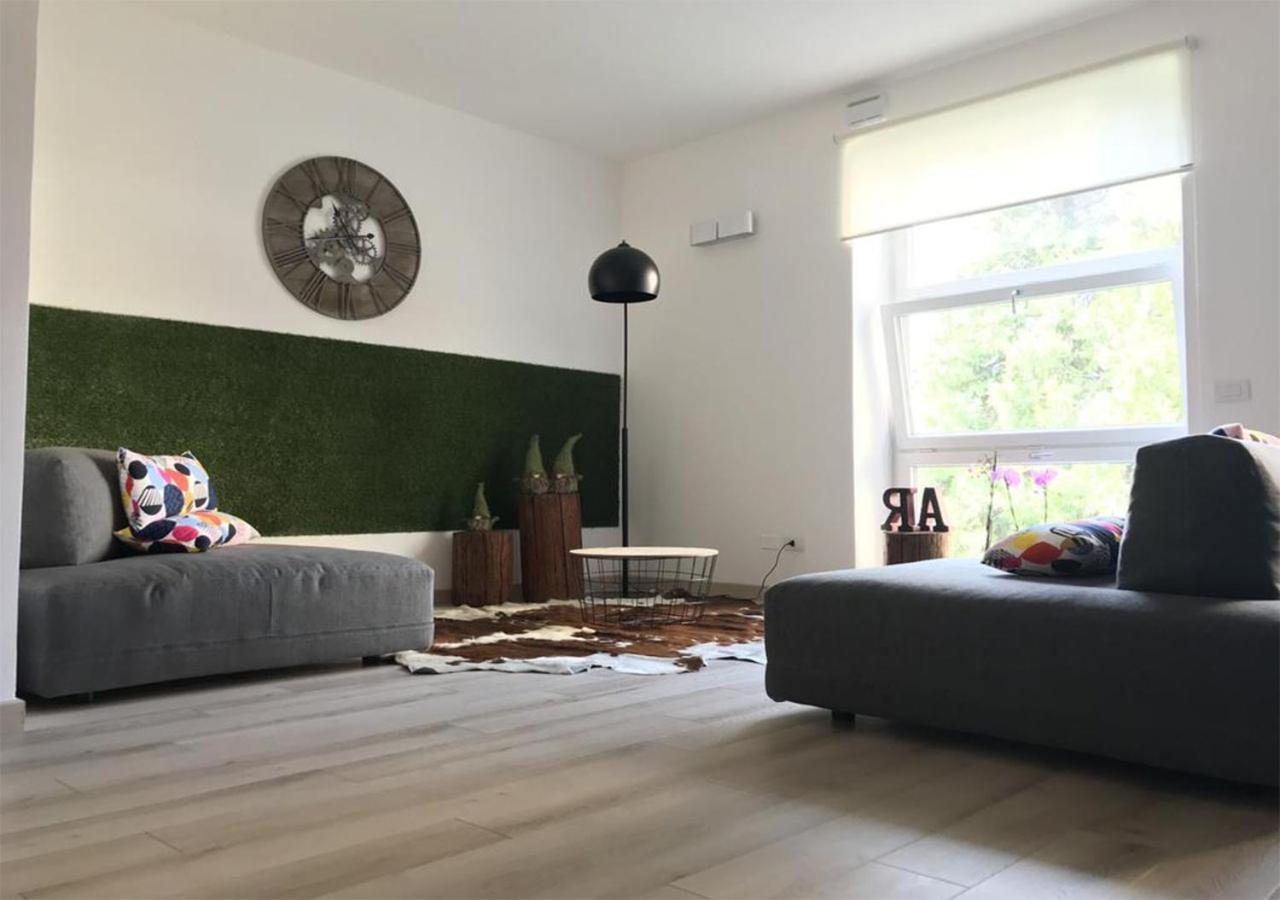 ורונה Adige Rooms Porta Vittoria מראה חיצוני תמונה