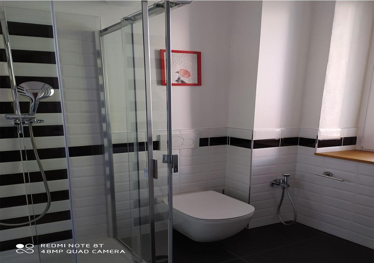 ורונה Adige Rooms Porta Vittoria מראה חיצוני תמונה