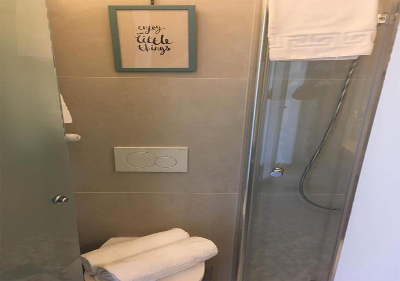 ורונה Adige Rooms Porta Vittoria מראה חיצוני תמונה